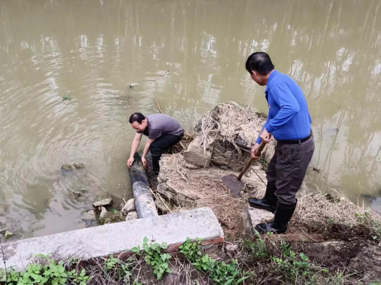 簡報(bào)2023-19期 沙湖鎮(zhèn):黨建引領(lǐng)備春耕 不誤農(nóng)時(shí)不負(fù)春1389.png